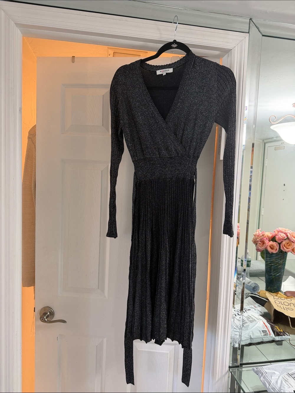 Morgan de Toi Shimmery Charcoal V‑Neck Long Sleeve Midi Dress